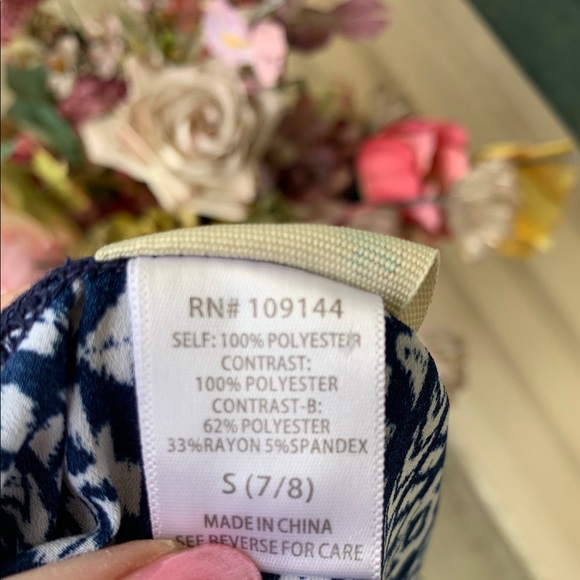 Lily Bleu Girls Sleeveless Top-Size Small (7/8) - Picture 3 of 7